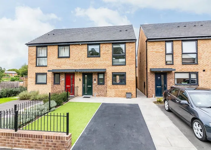 Blackstone Walk - Fabulous Houses With Parking