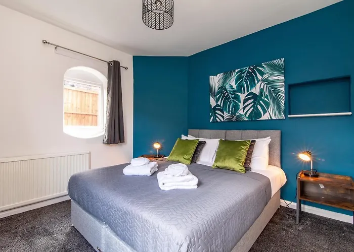 Newly Refurbished Homely 4Br In Sherwood
