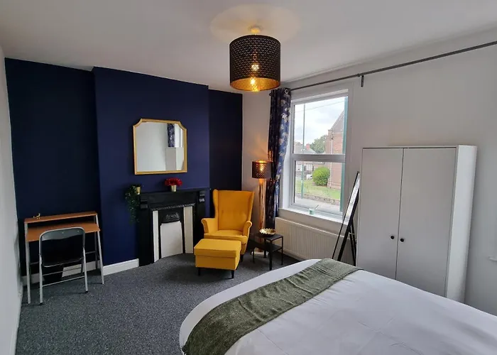 Luxury Double Room With Kitchen Facilities