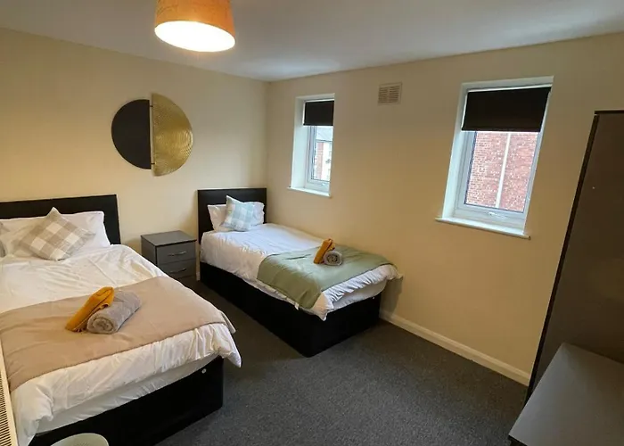 3 Bedroom At Factory Qtr