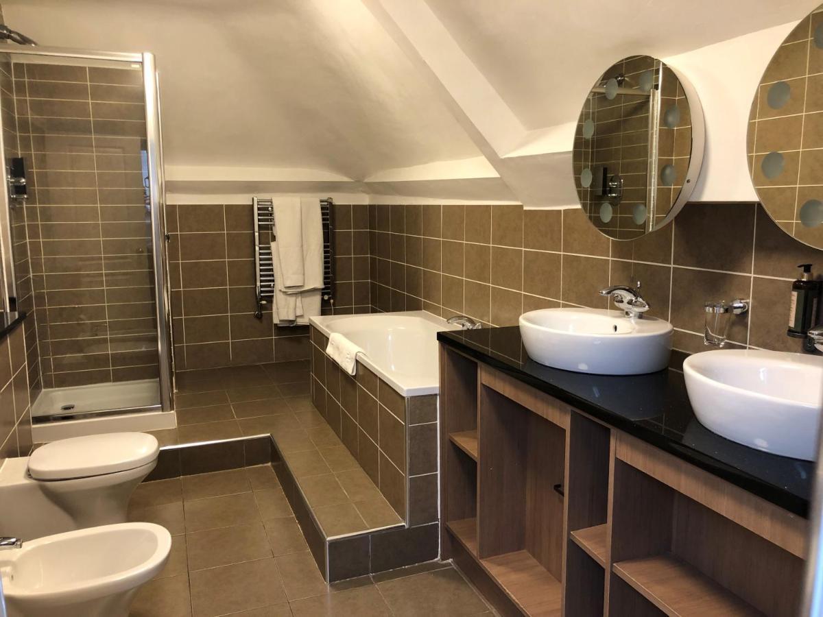 Colwick Hall Hotel 4*