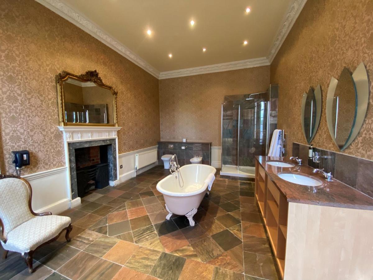 Colwick Hall 4*