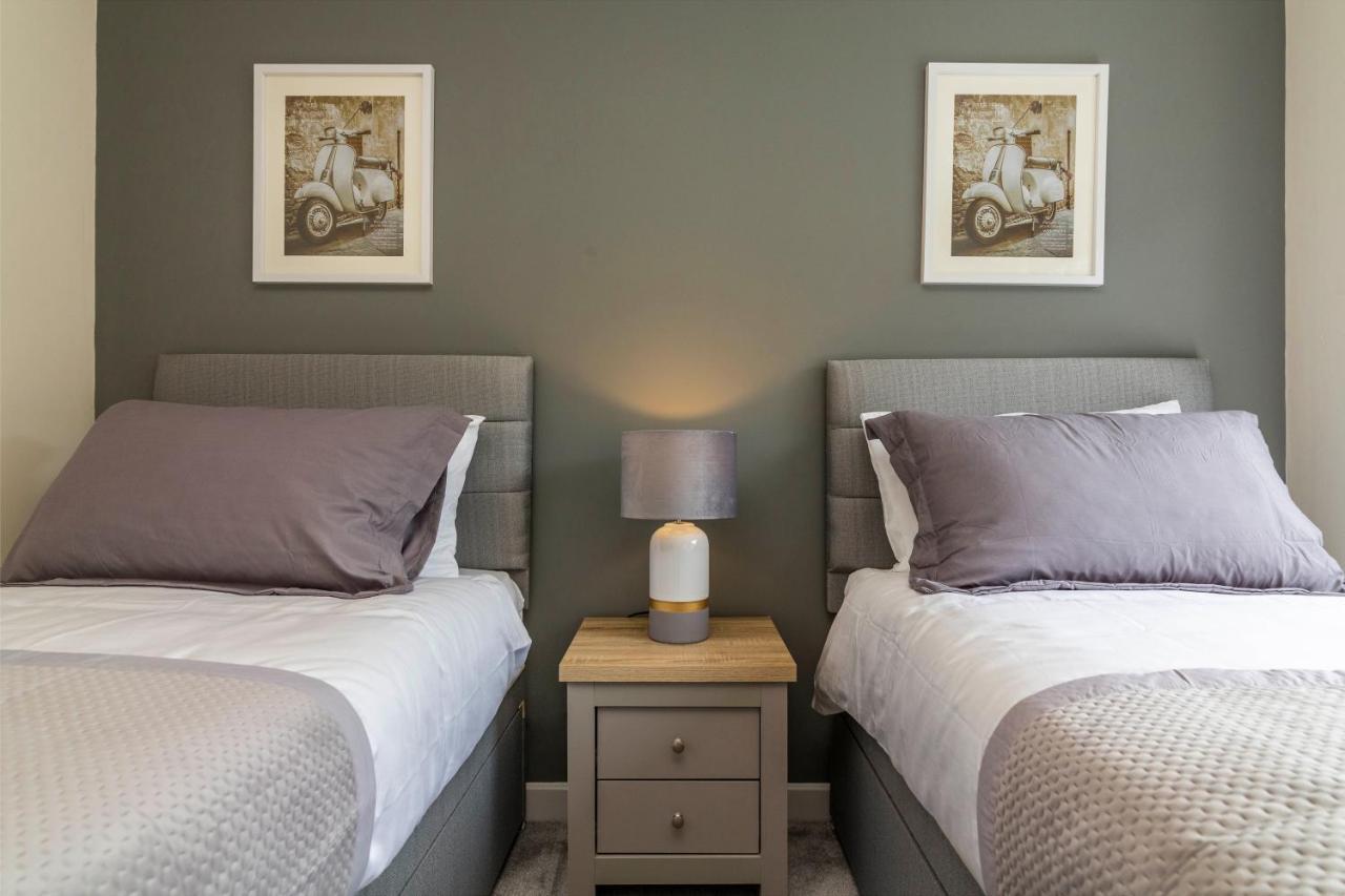 Holiday home Blackstone Walk - Fabulous With Parking *