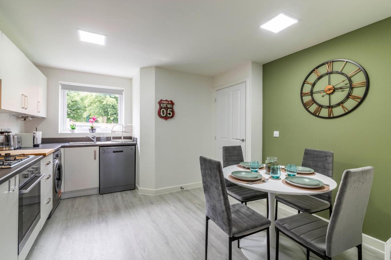 Blackstone Walk - Fabulous With Parking * Nottingham