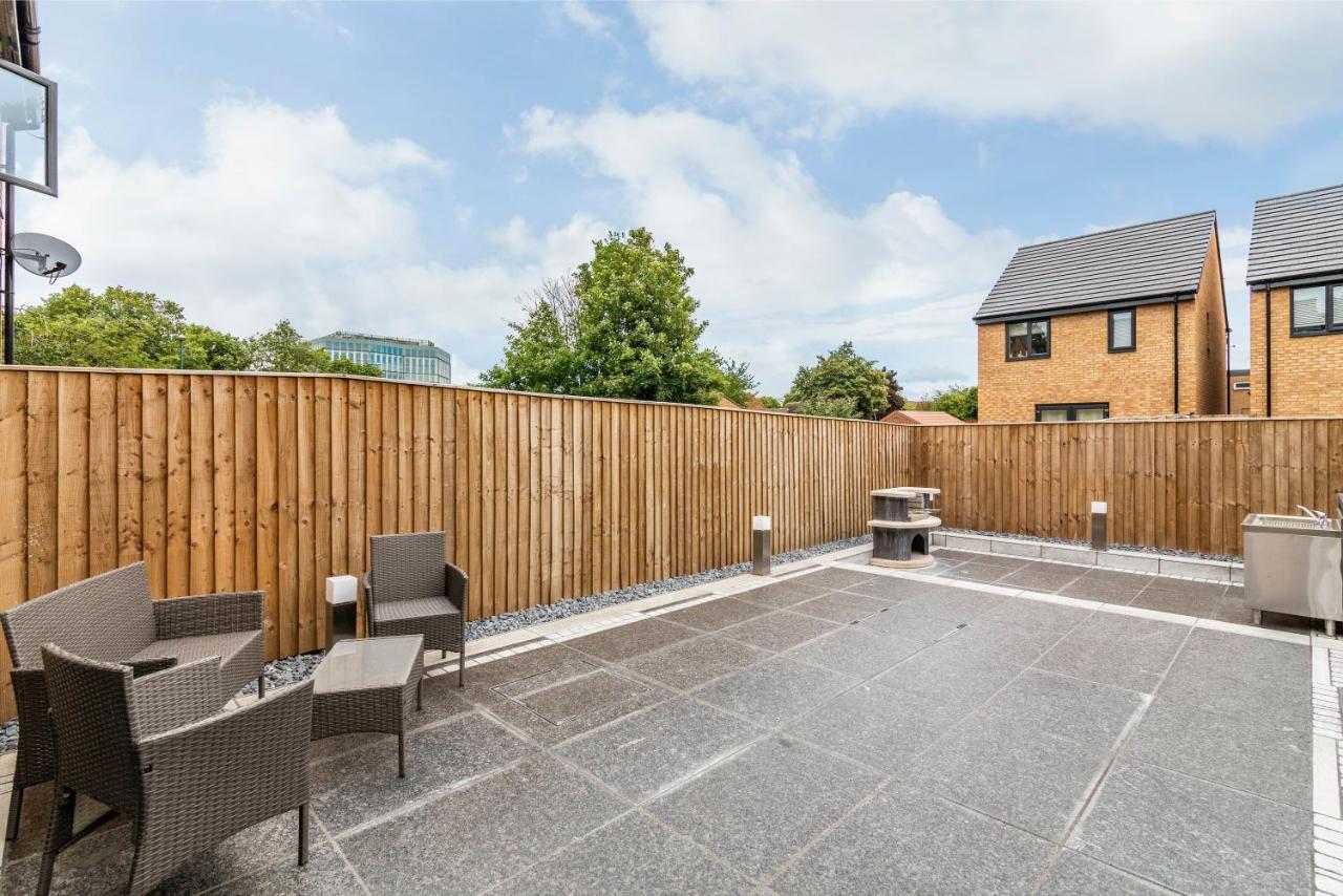 Blackstone Walk - Fabulous With Parking Holiday home *