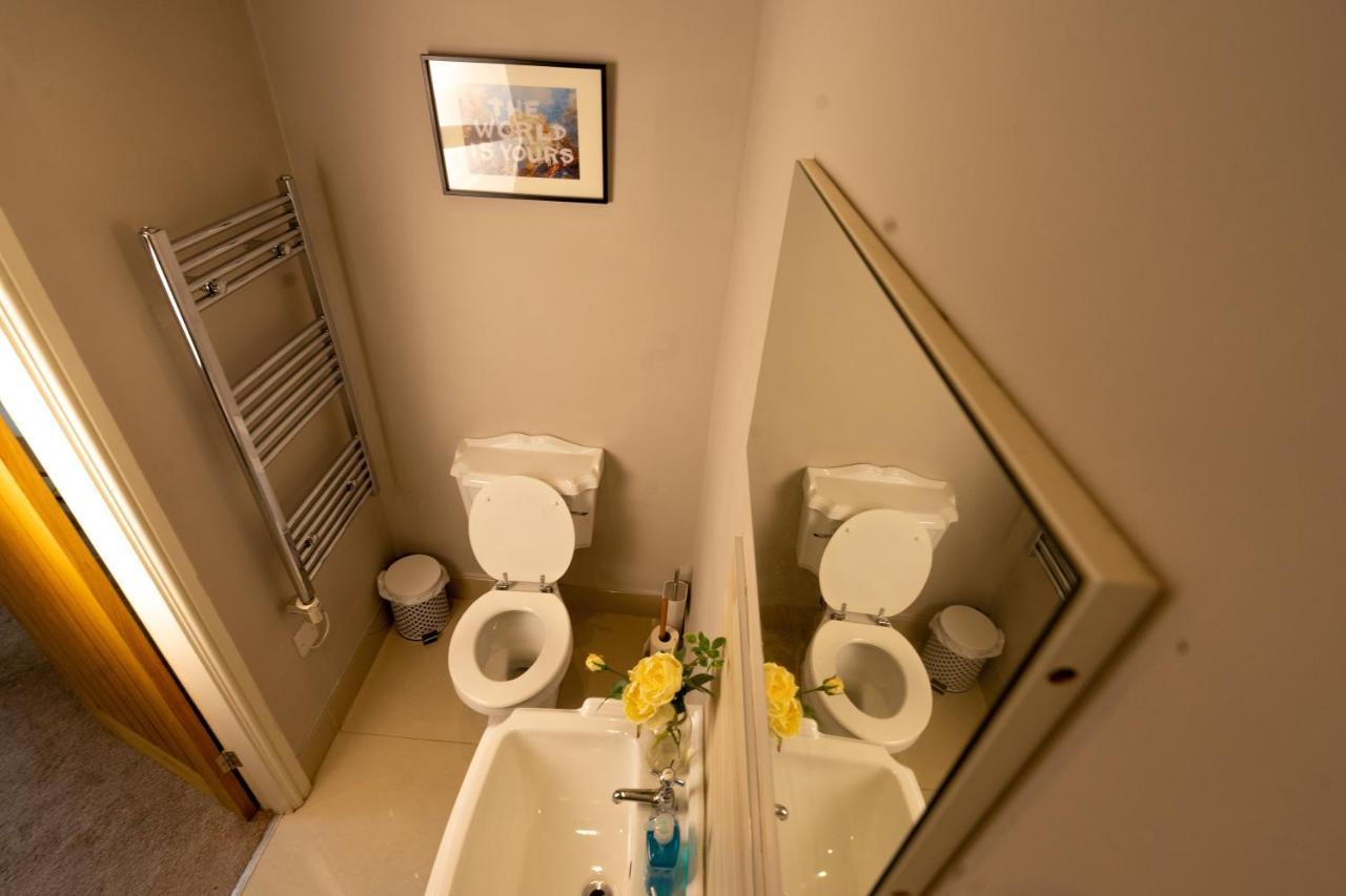 Luxury Centre Getaway - Prime Location Sleeps 7! Nottingham