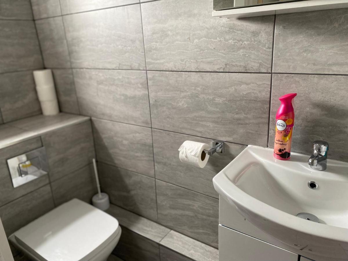 Apartamento Limpenny Garden Flat