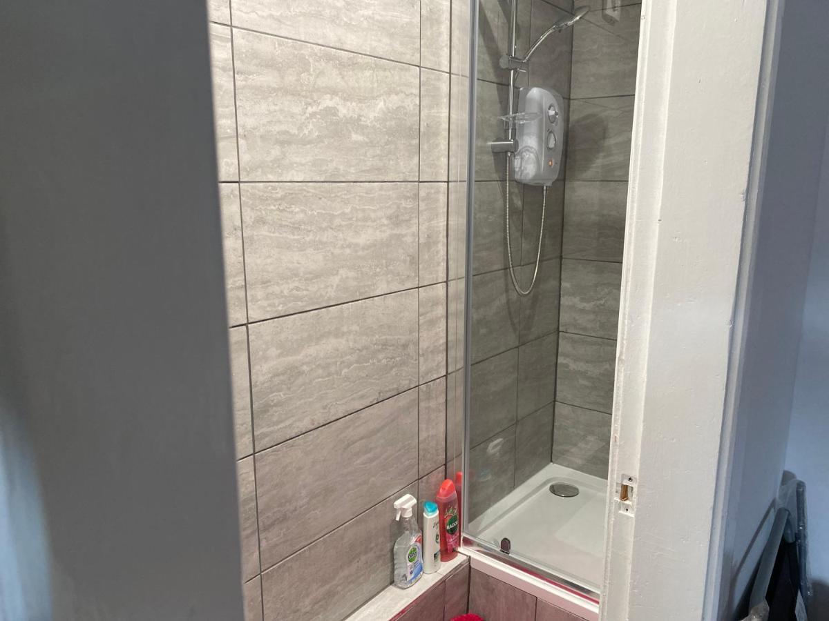 Apartamento Limpenny Garden Flat