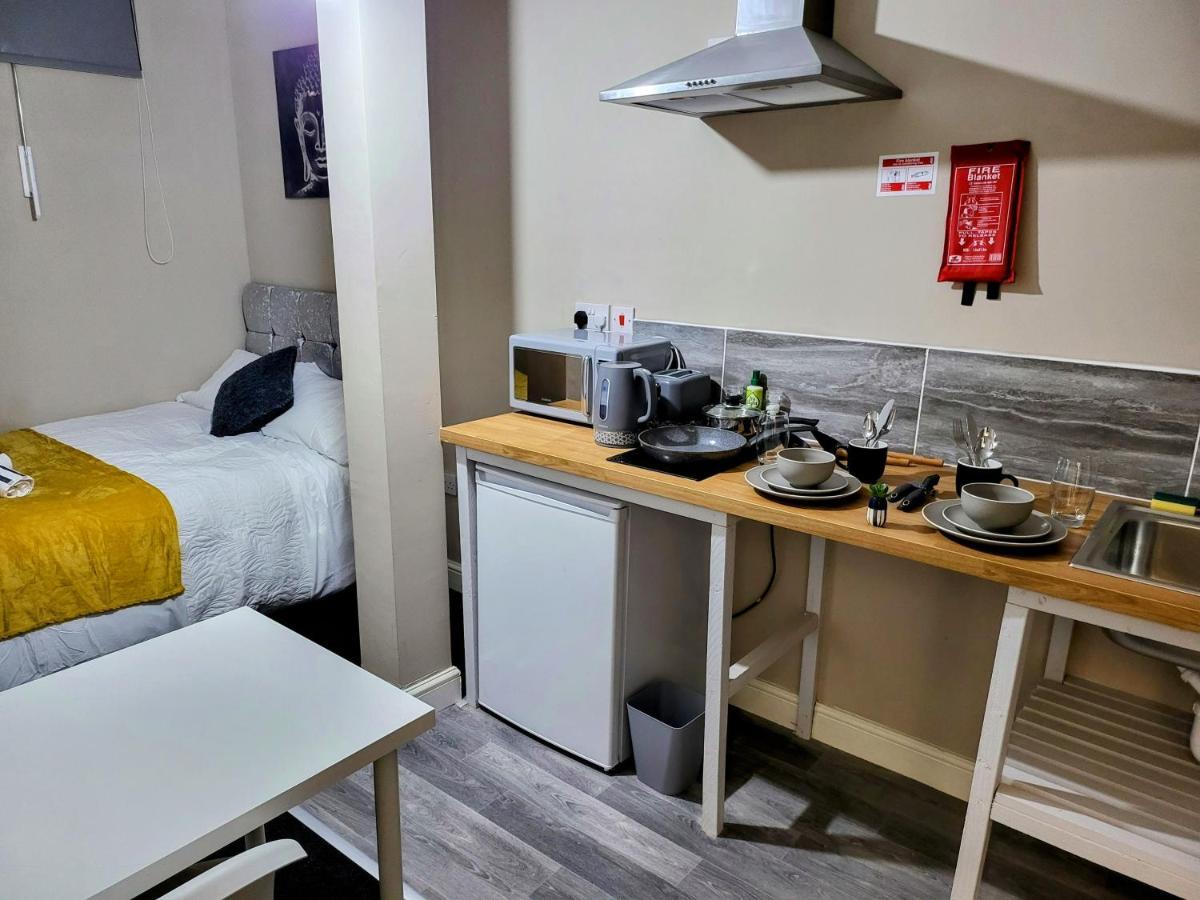 Easy Living - The Albany *
