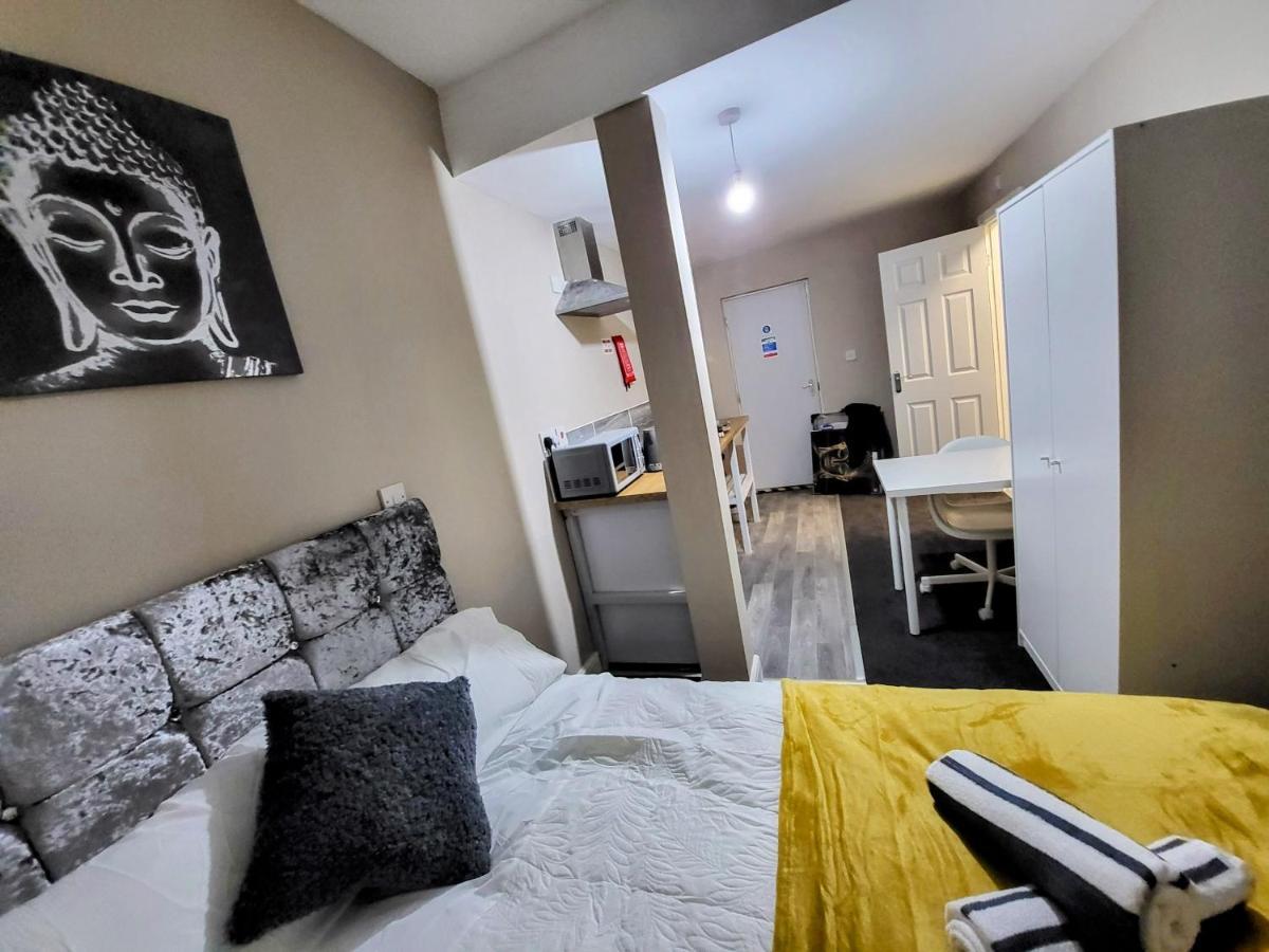 Easy Living - The Albany Aparthotel