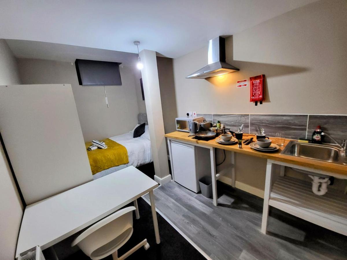 Easy Living - The Albany Aparthotel Nottingham
