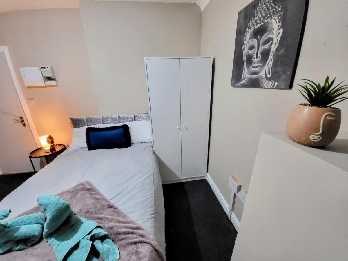 Easy Living - Burns Street Aparthotel Nottingham