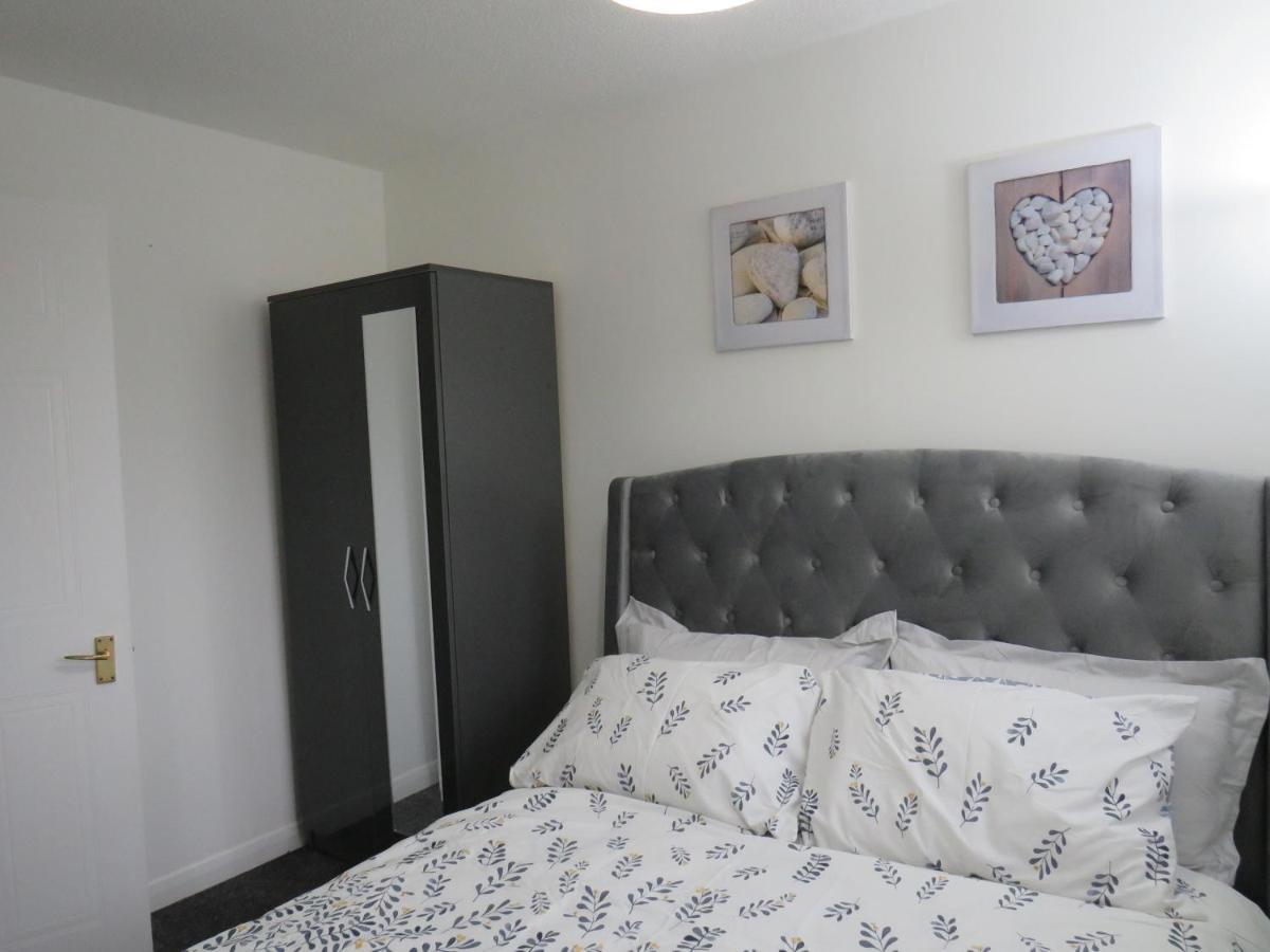 Holiday home Remarkable And Perfect 3 Bed House In