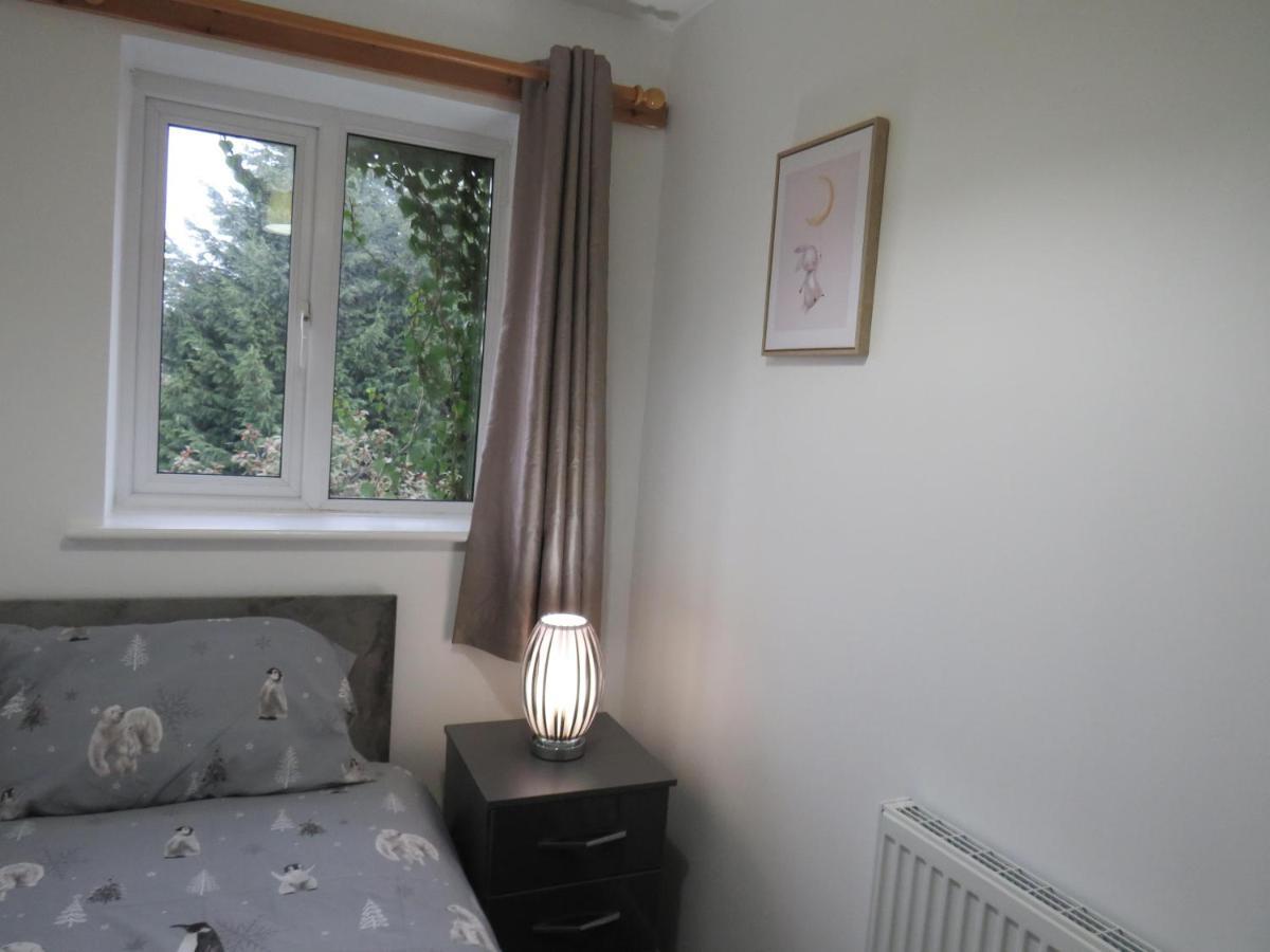 Remarkable And Perfect 3 Bed House In *