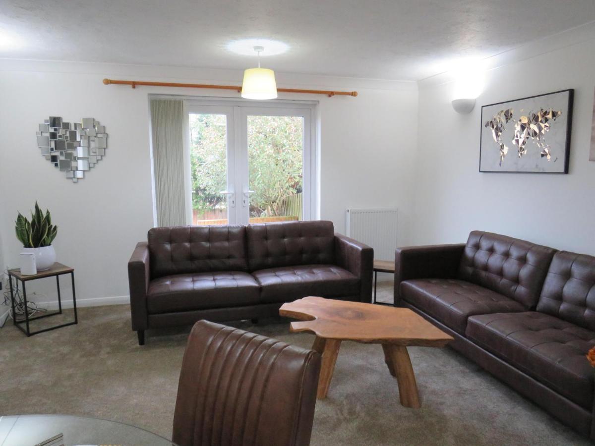 Remarkable And Perfect 3 Bed House In Holiday home
