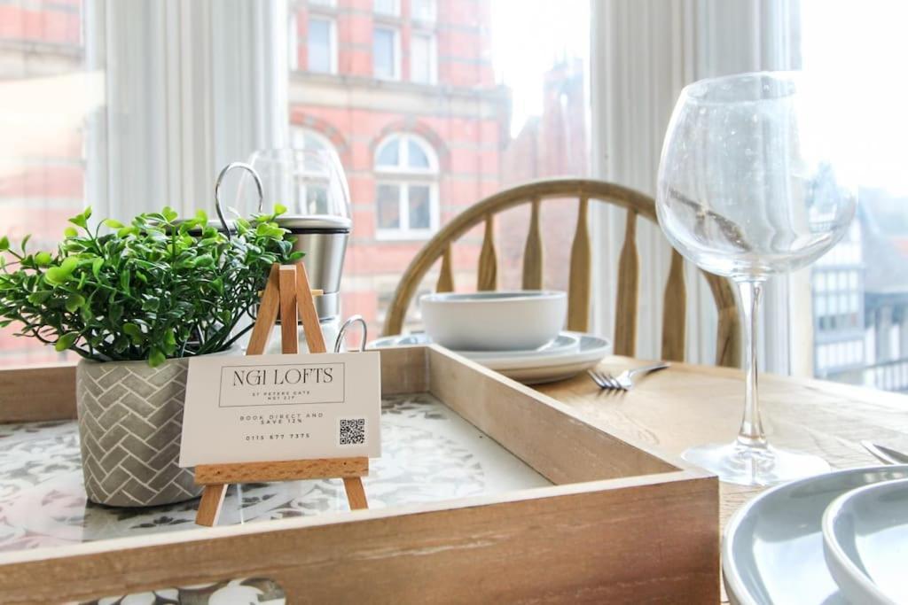 Spacious City Centre Lace Market Apartment *