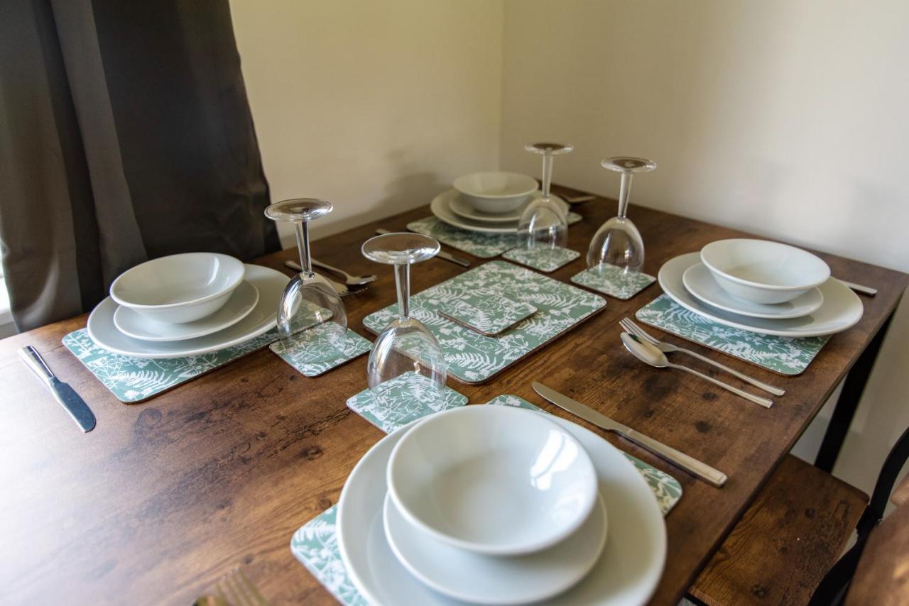 Newly Refurbished Homely 4br In Sherwood Nottingham