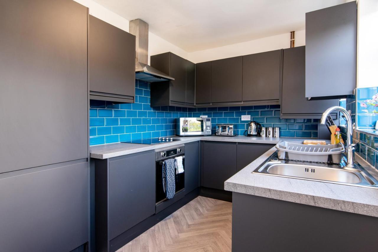 Newly Refurbished Homely 4br In Sherwood Nottingham