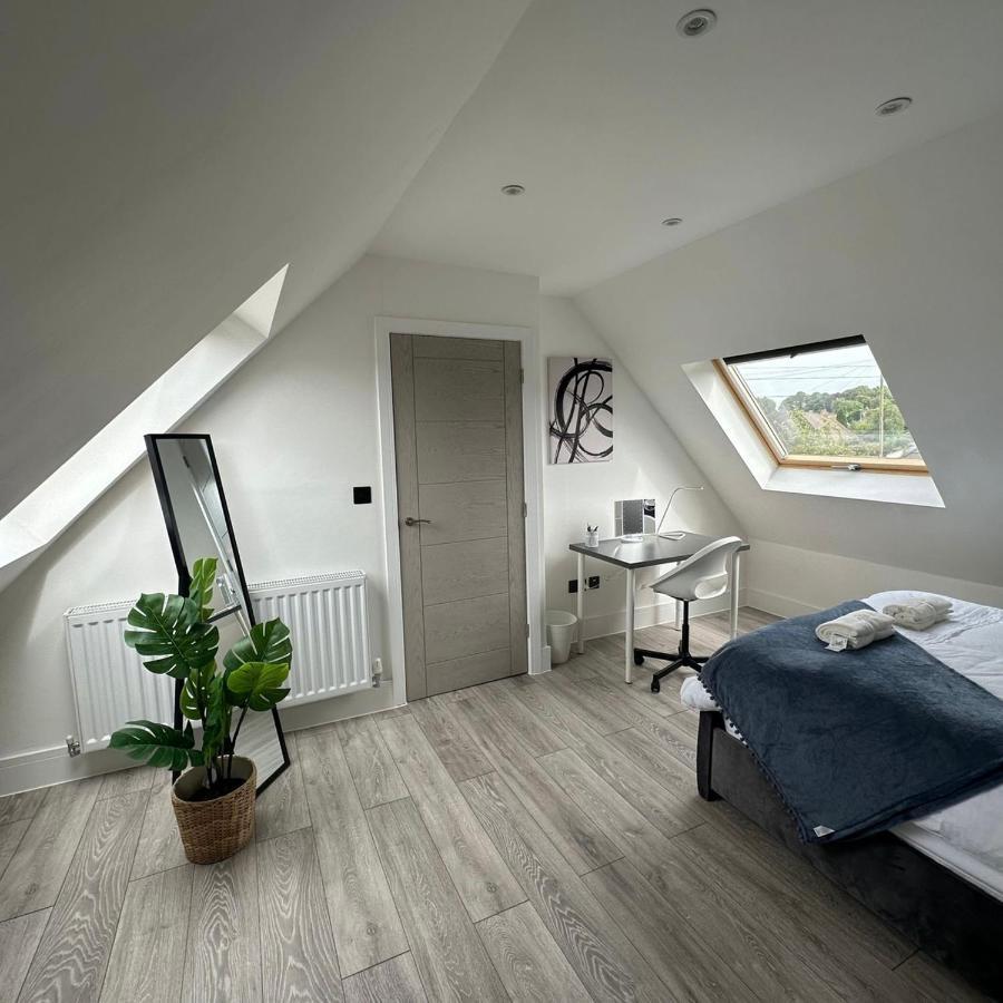 Entire In For Family, Friends And Contractors Holiday home Nottingham