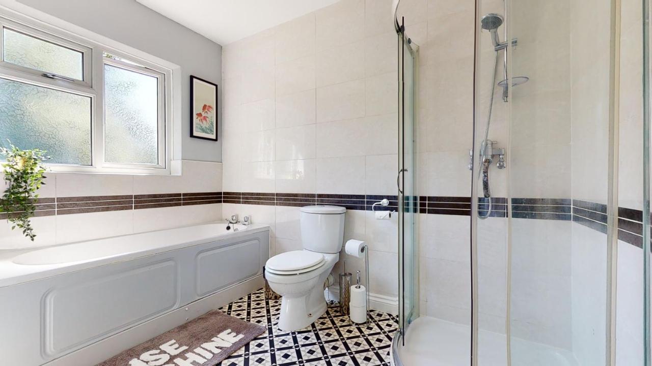 Valley Road Extended Stay: Family & Professional Friendly Nottingham