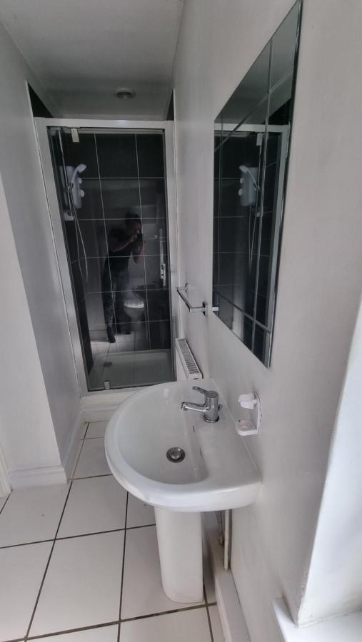 En With Kitchen Facilities