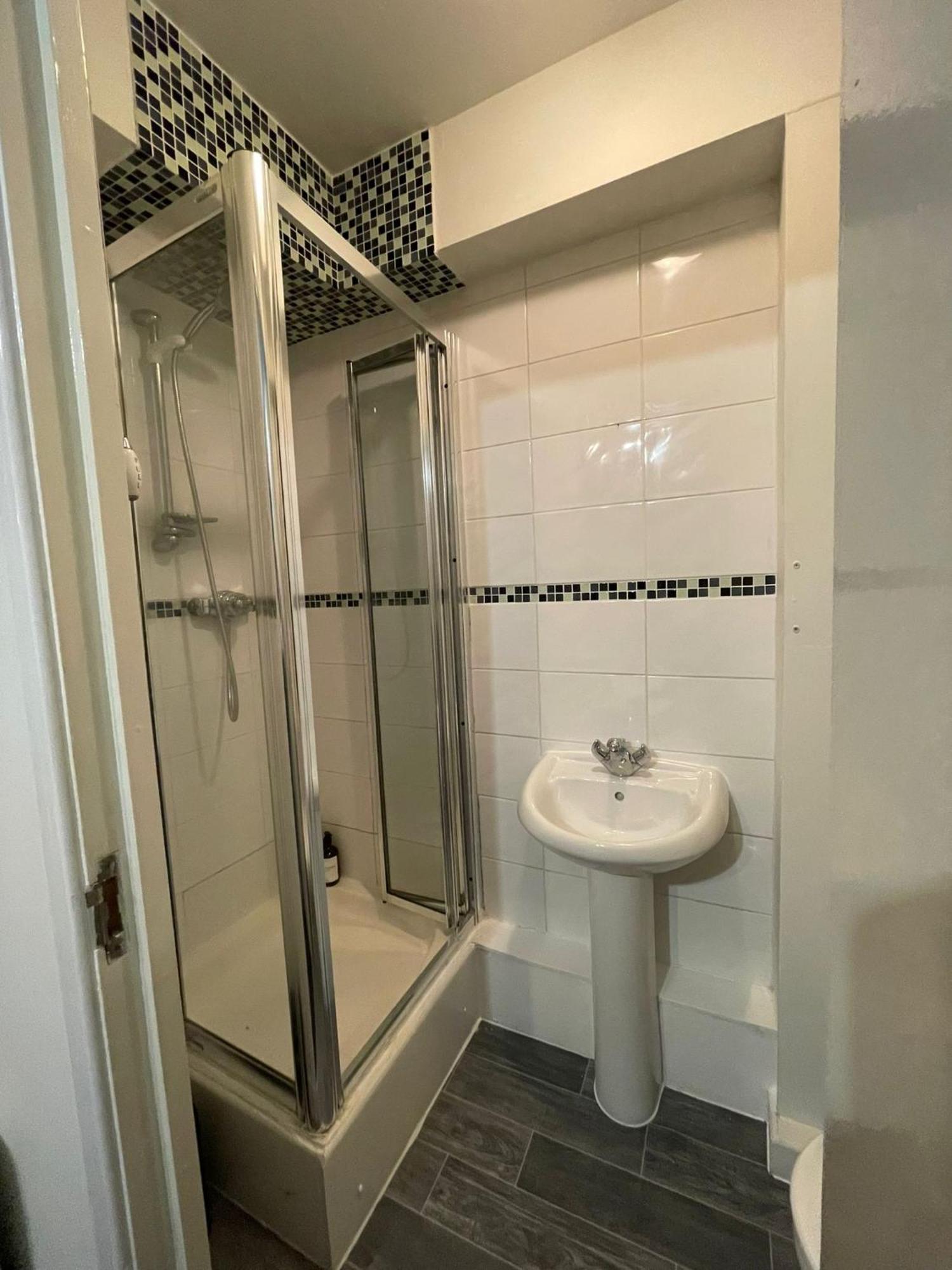 Apartment Modern 2 Bdr Flat In Centre With Free Parking Nottingham