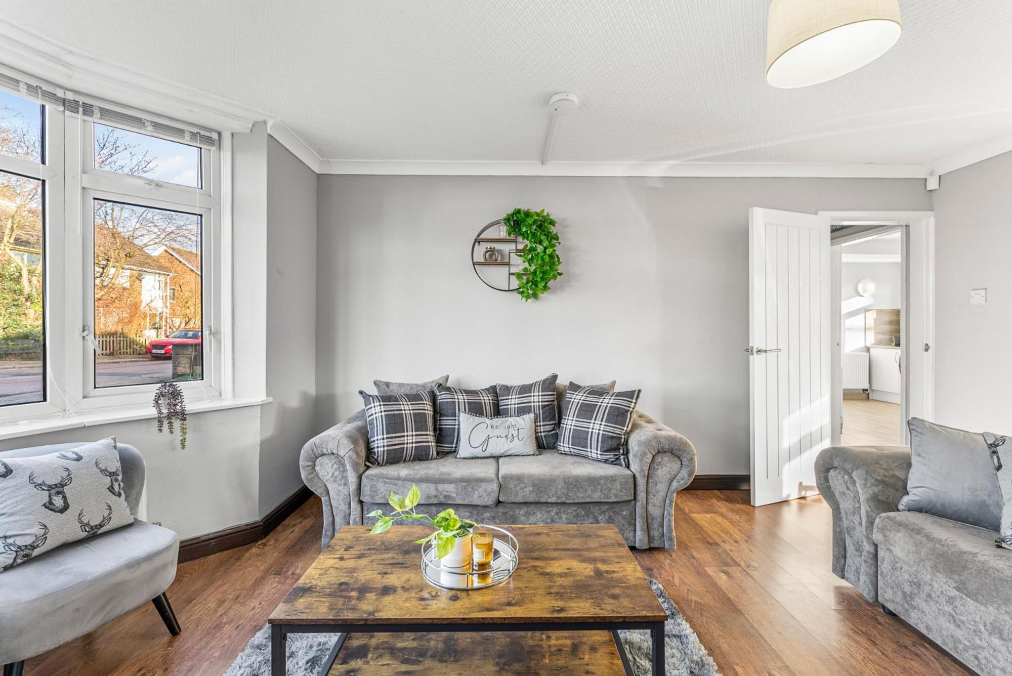 Lovely Nottingham Home - Parking And Garden Holiday home Nottingham