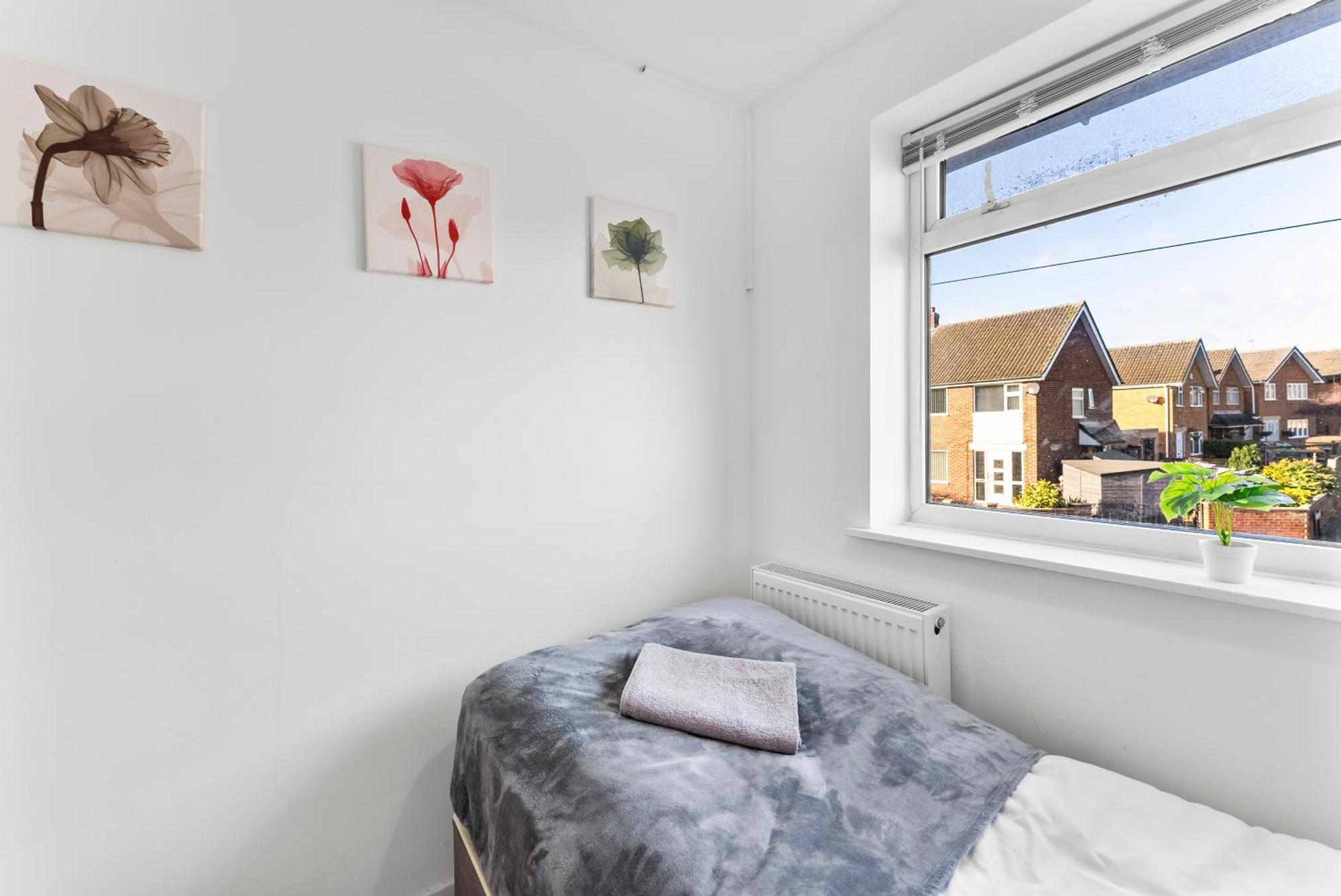 Lovely Nottingham Home - Parking And Garden Holiday home Nottingham