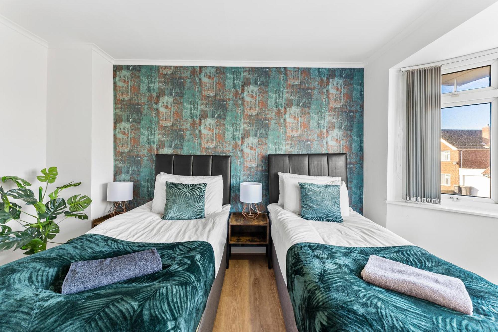 Lovely Nottingham Home - Parking And Garden Holiday home