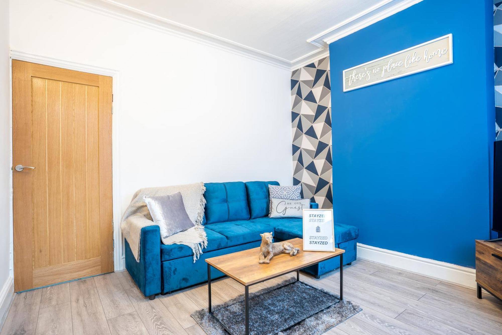 Stayzed E: Stylish Centre House With Free Wifi And Parking *