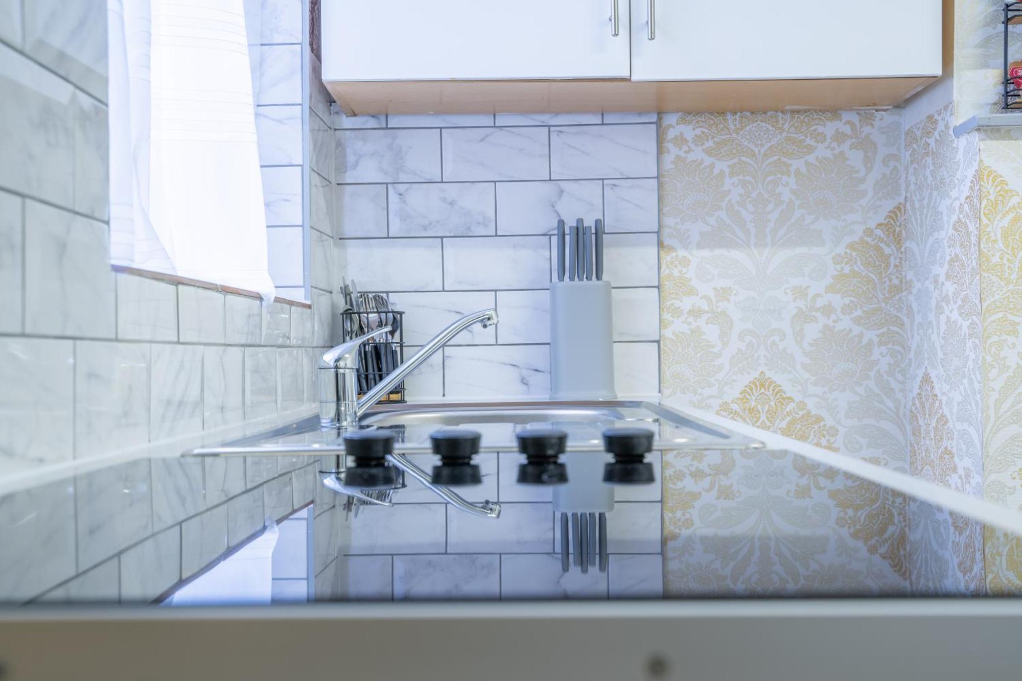 Stayzed E: Stylish Centre House With Free Wifi And Parking *
