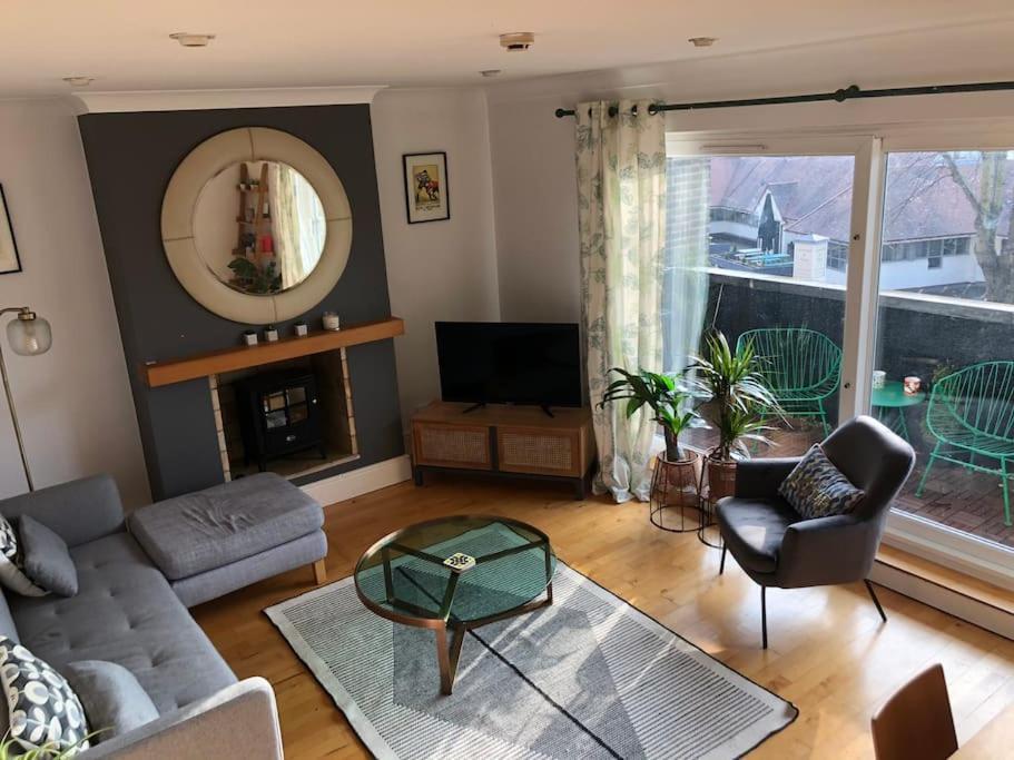With Balcony West Bridgford Apartment