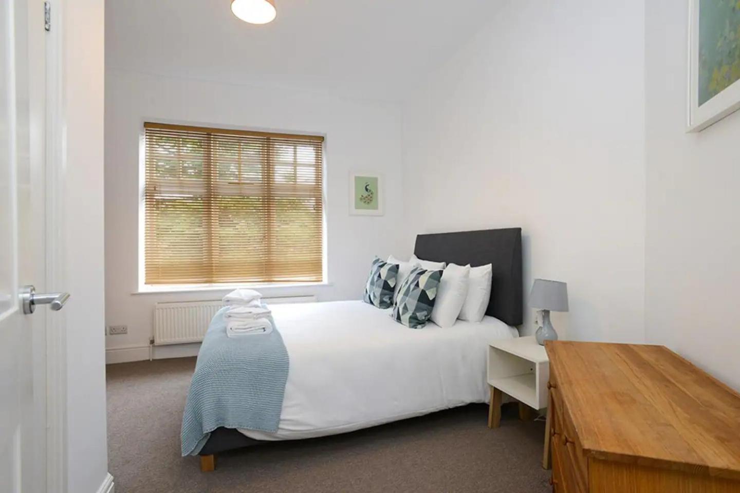 The Dagmar Grove Apartment Nottingham