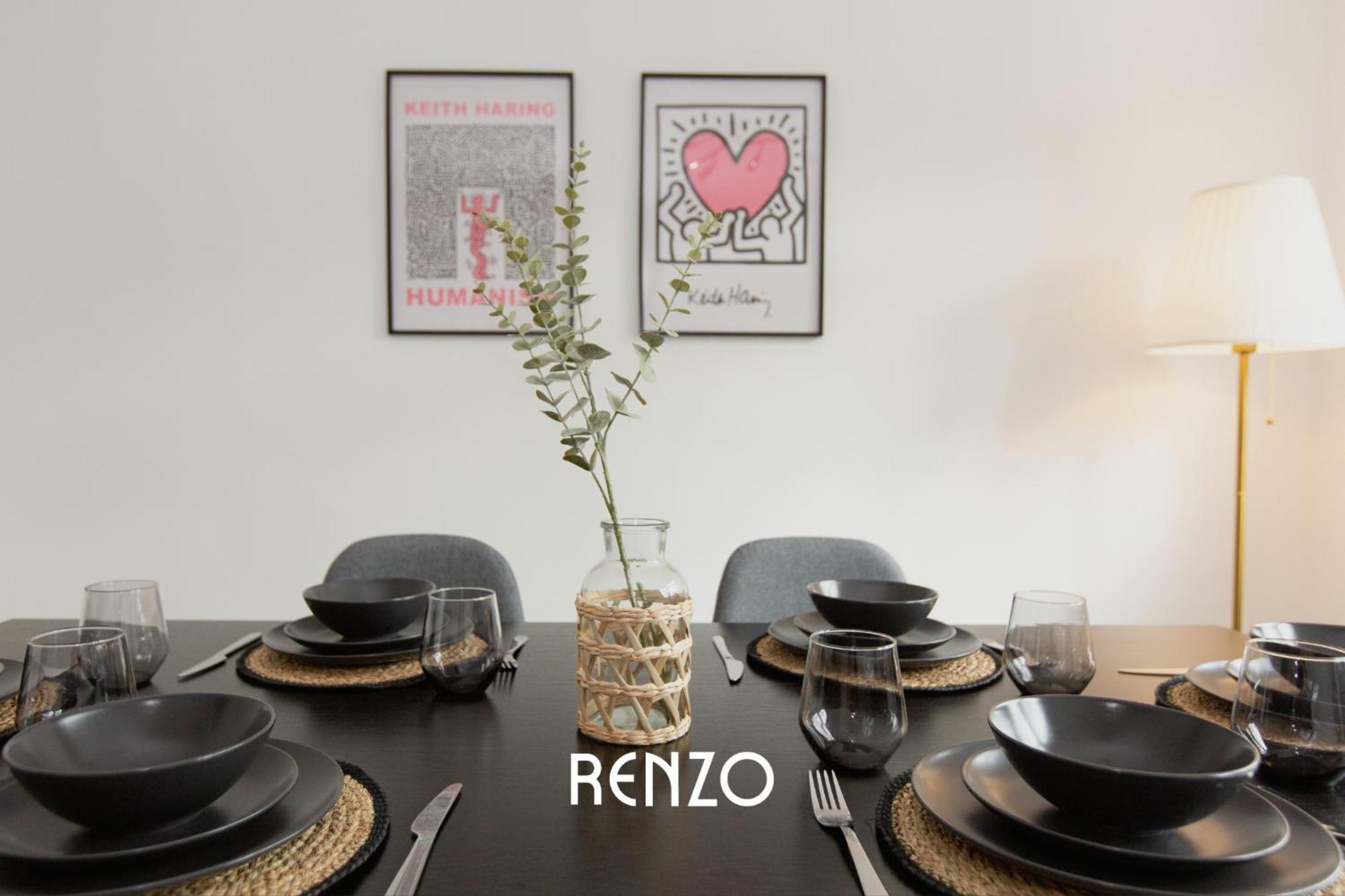 Inviting 3-bed In By Renzo, Driveway, Smart Tv With Netflix! Apartamento