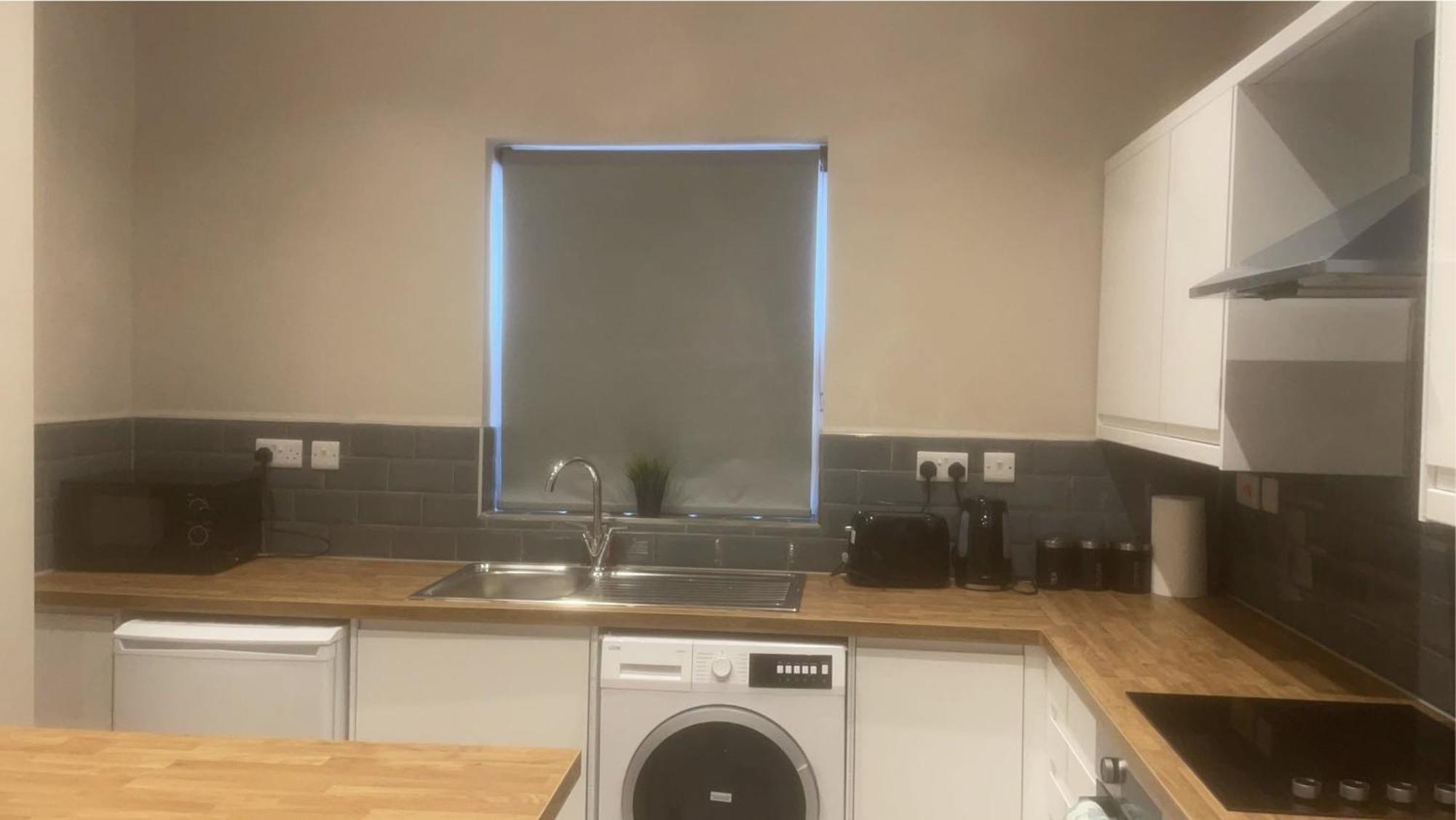Spacious Near Citycentre Parking/wifi/netflix Nottingham