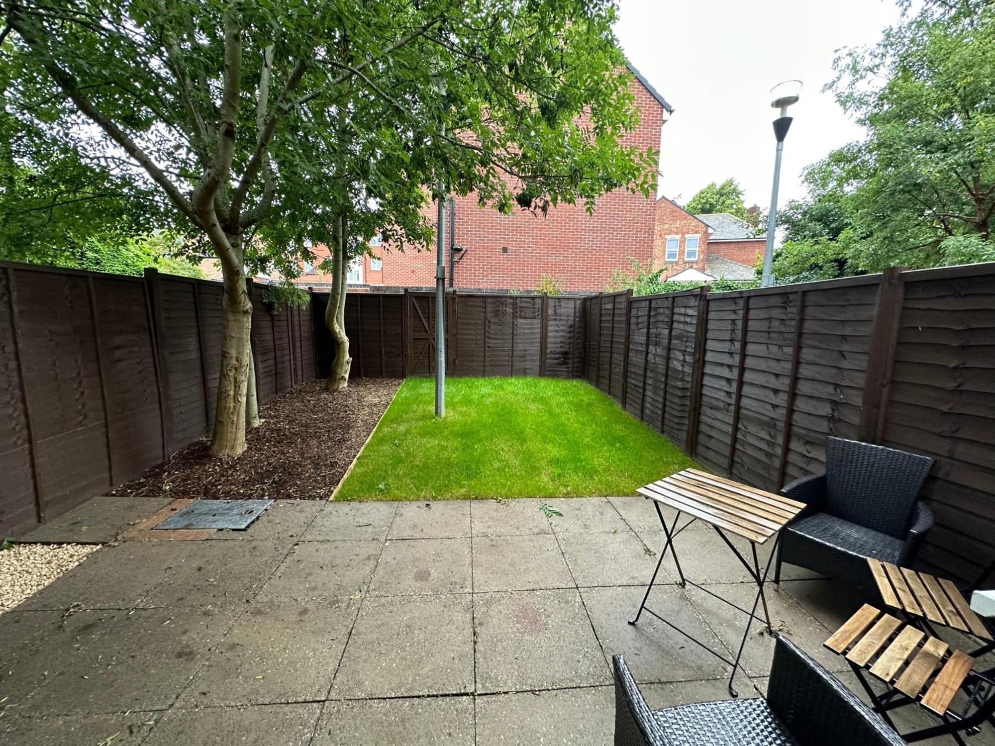 Apartment Comfortable 3 Bed House With Garden & Parking Nottingham