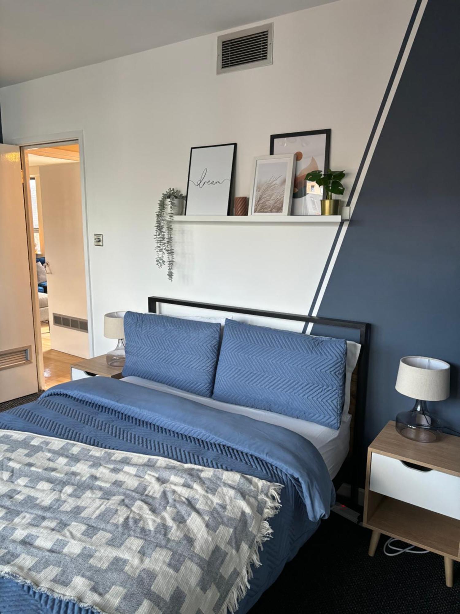 Modern 2 Bdr Flat In Centre With Free Parking Apartment
