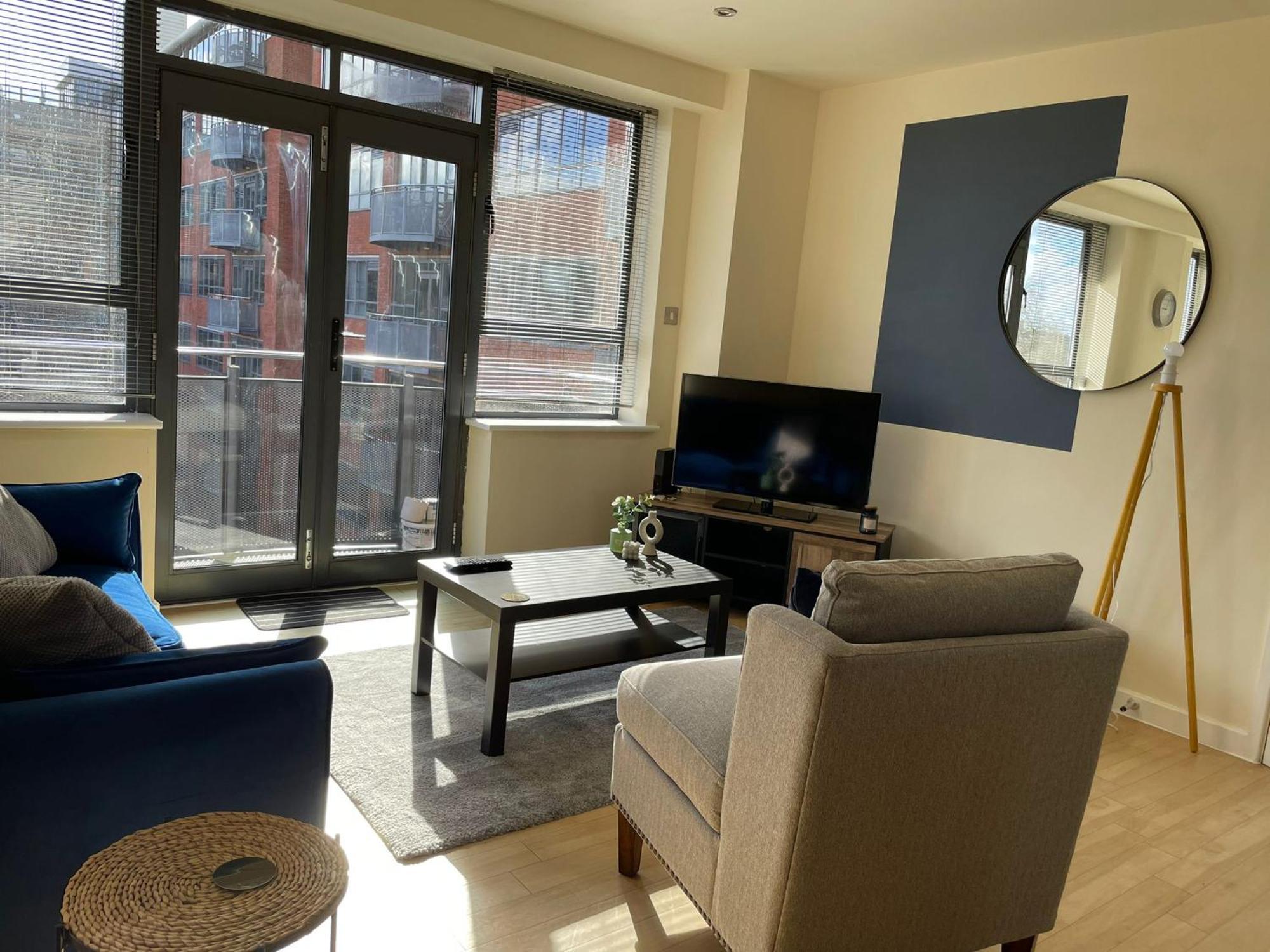 Modern 2 Bdr Flat In Centre With Free Parking Apartment Nottingham