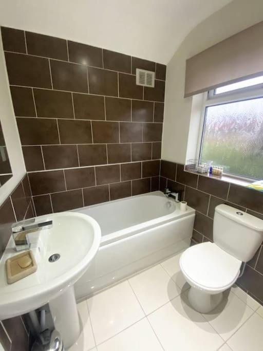 The Modern House - Beeston * Nottingham