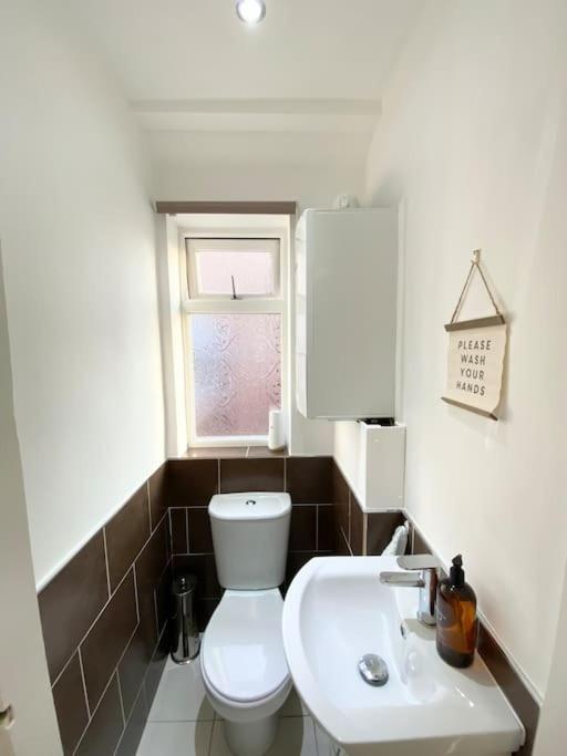 The Modern House - Beeston Holiday home