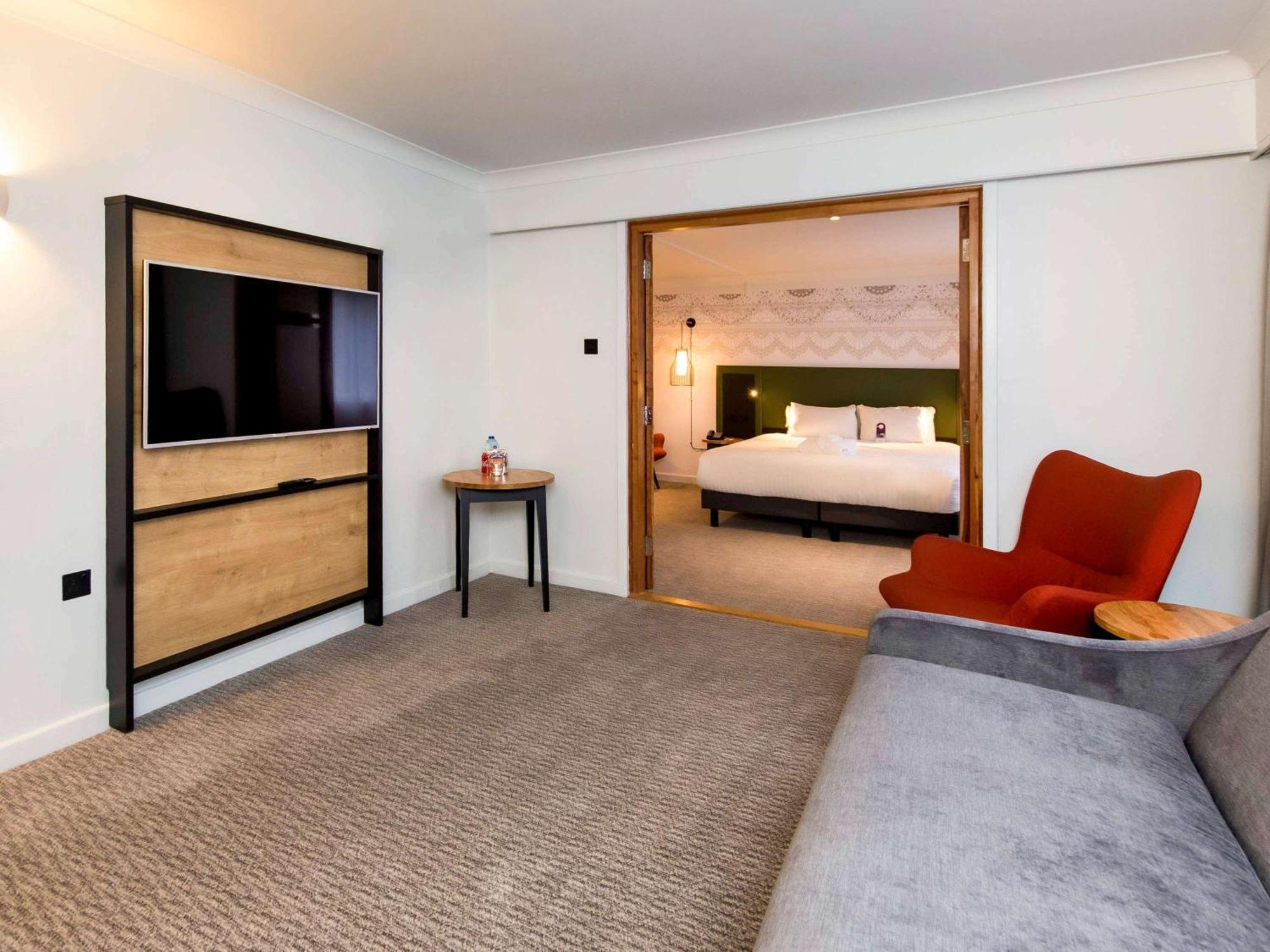 Mercure Sherwood 4*