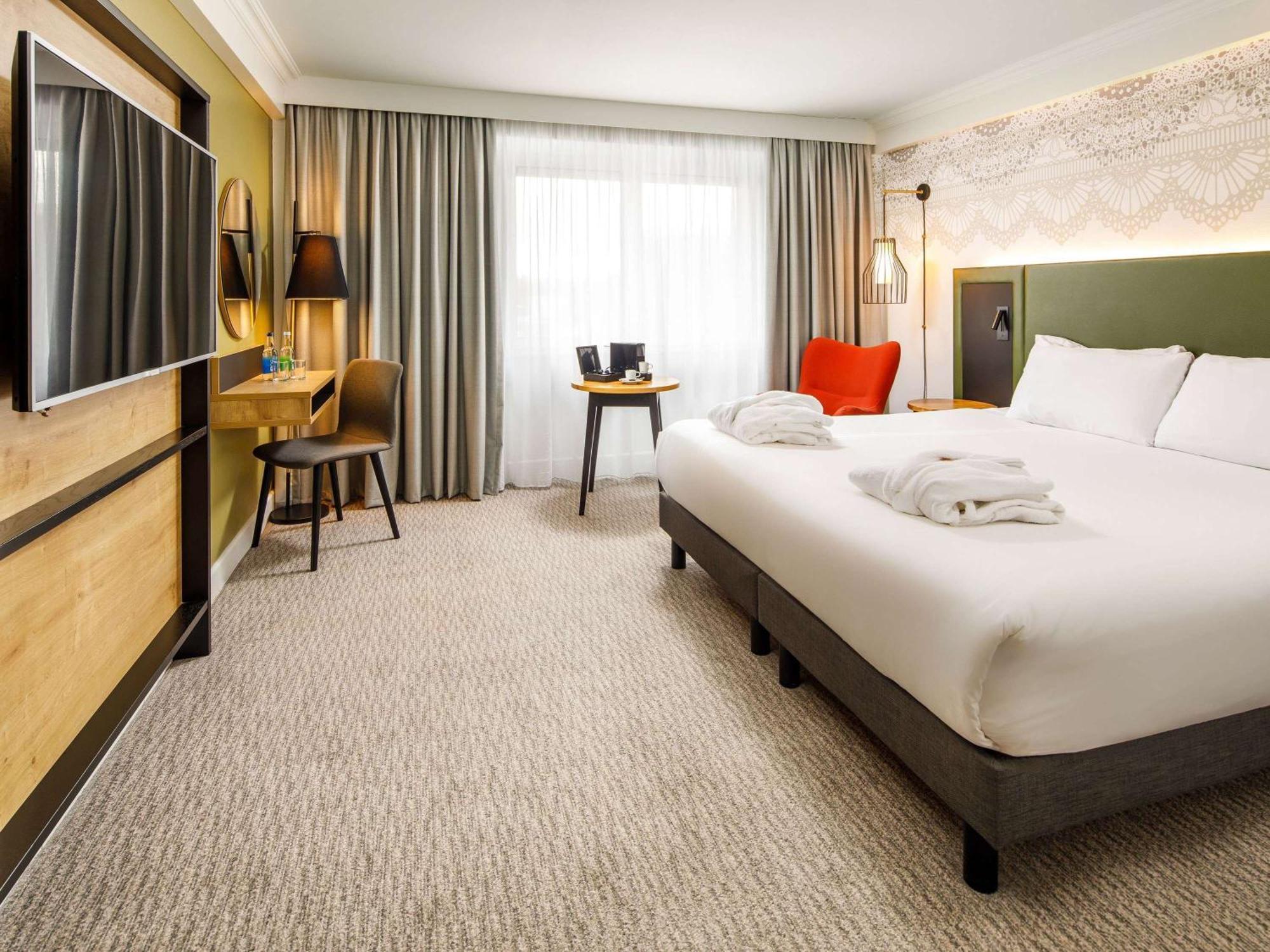 Mercure Sherwood Hotel 4*