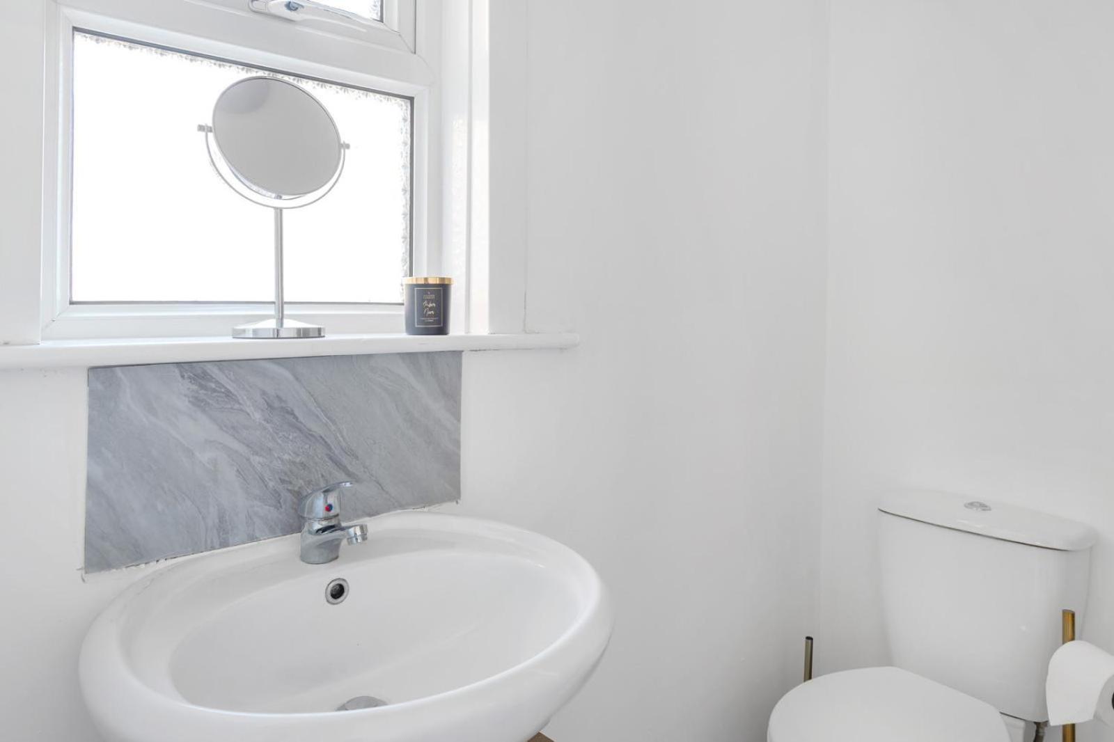 Apartment Luxurious 2 Bed House Nottingham
