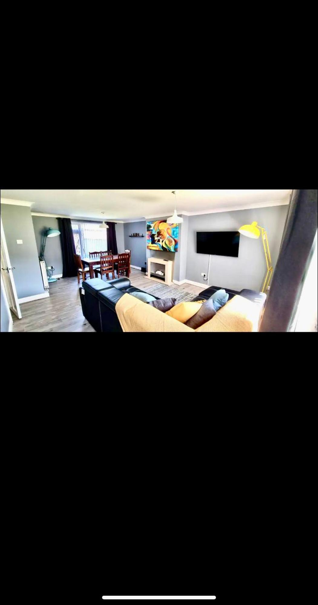 Holiday home 5 Minutes From M1 Sleeps Up To 7 Perfect For Contractors Leisure Relocators King Or Twin Bed Options