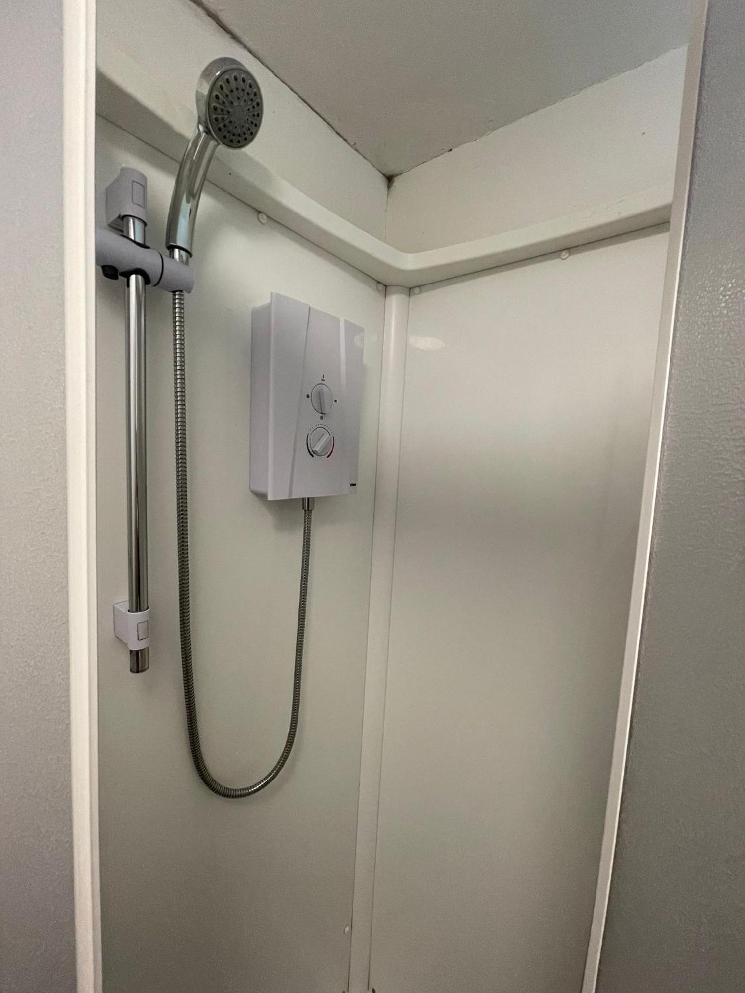 3 Bedroom At Factory Qtr Apartment