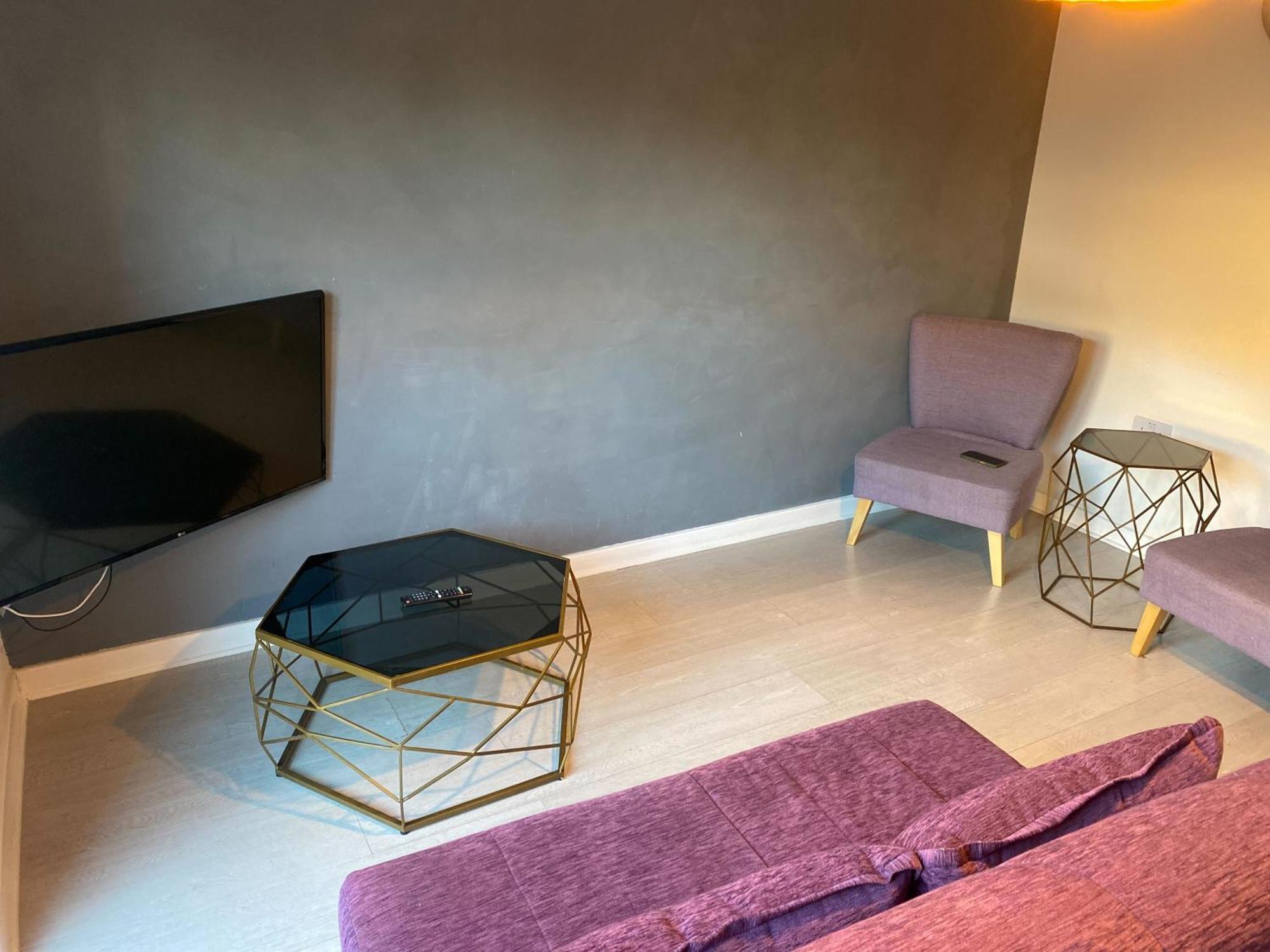 Blackstone Walk - Fabulous With Parking Holiday home *