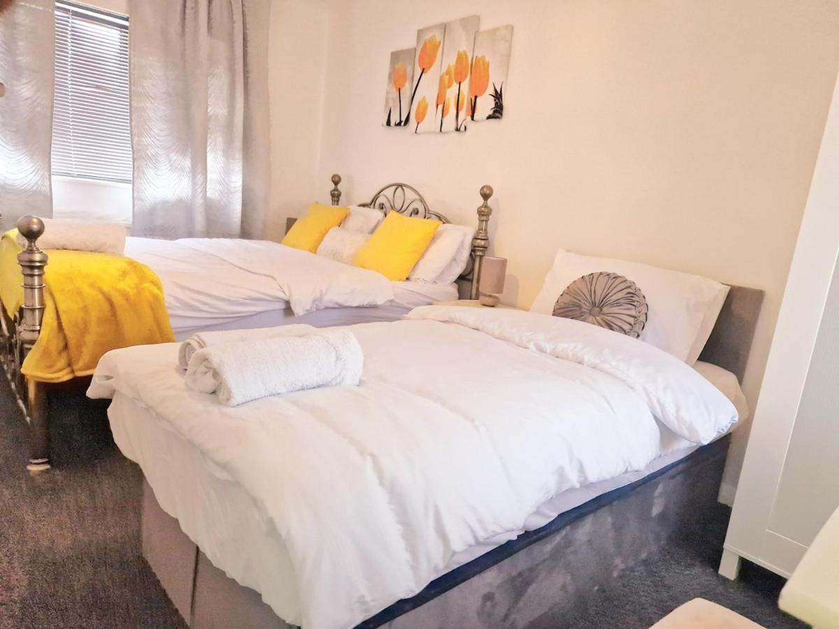 3 Bedroom Deals In Apartment
