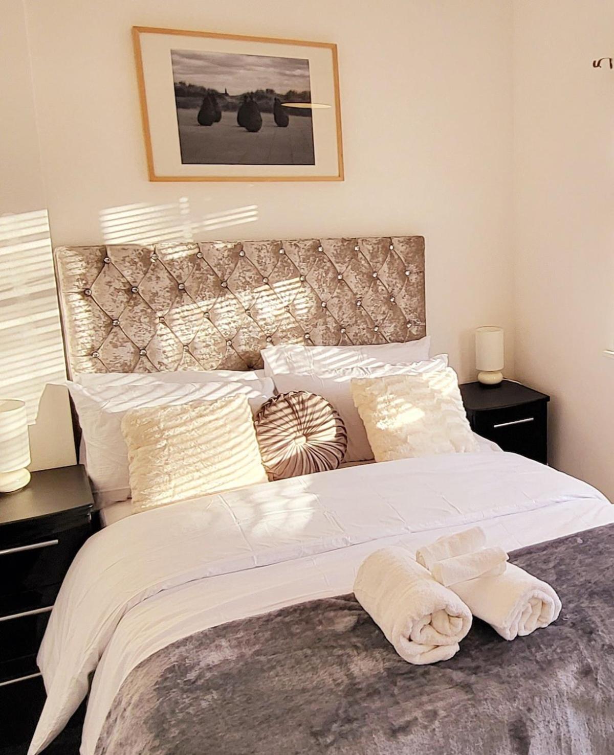 Apartment 3 Bedroom Deals In