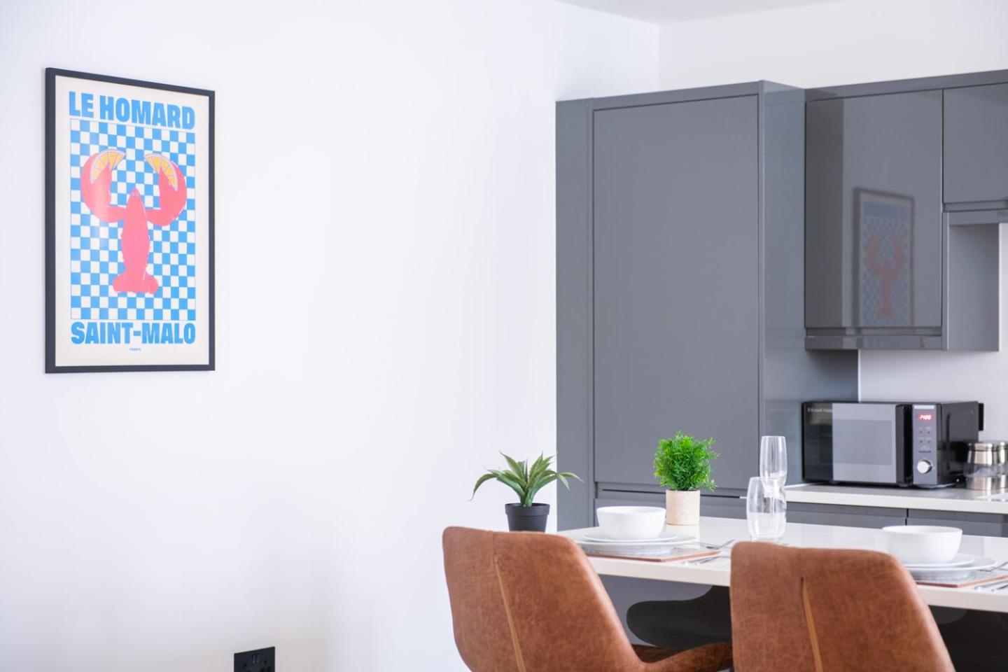 Apartment Brand New Luxury 2 Bedroom In The Market Square Nottingham