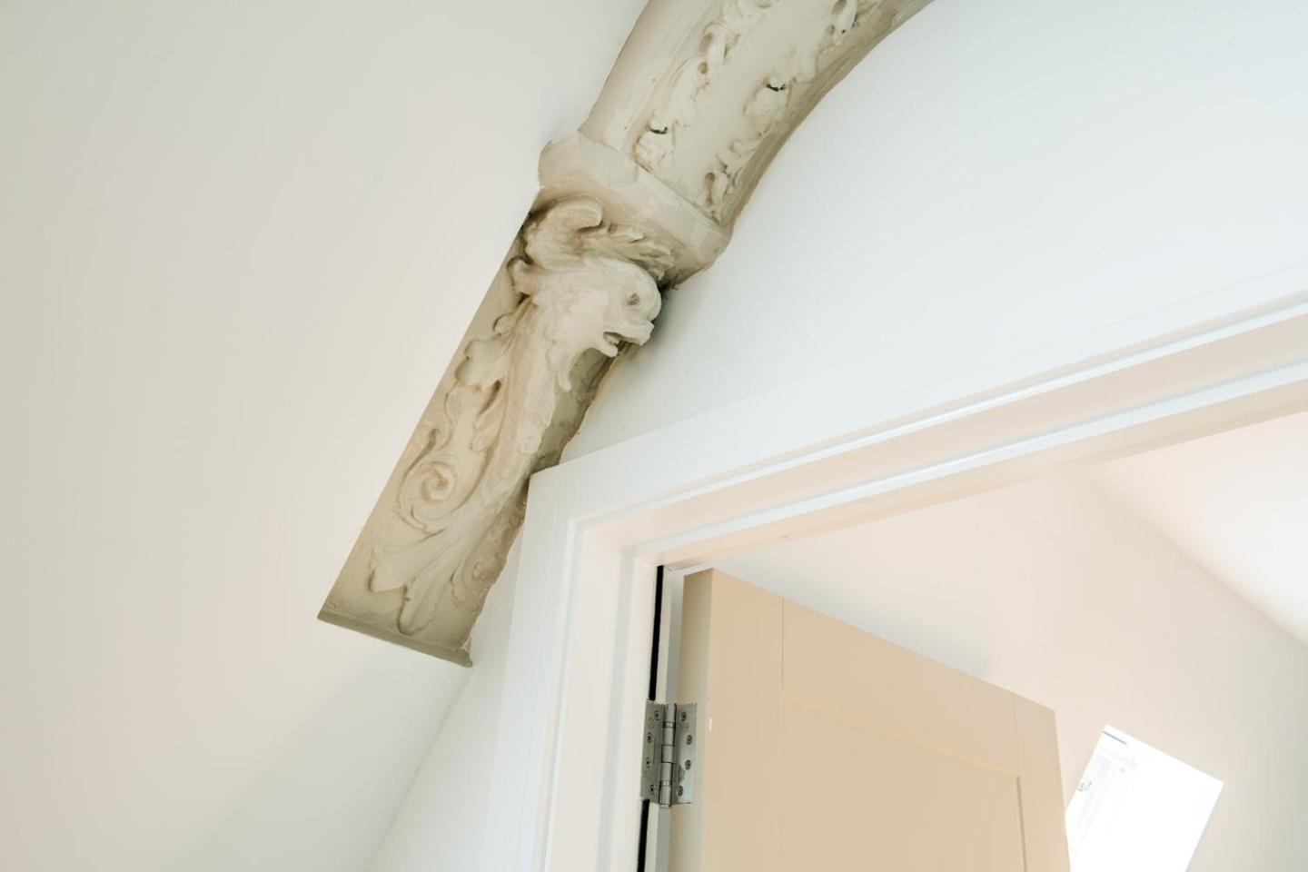 Brand New Luxury 2 Bedroom In The Market Square